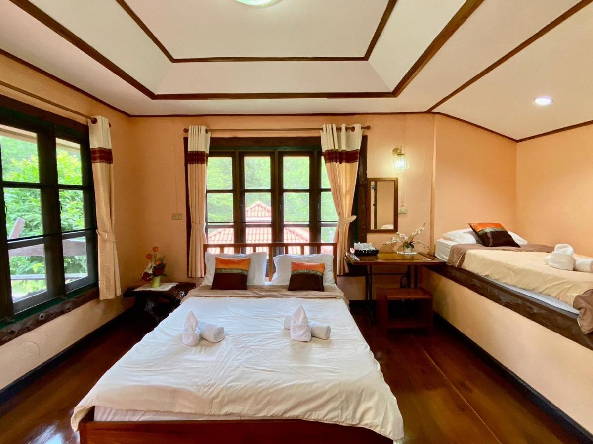 Baanphuthadol Otel Mae Hong Son Dış mekan fotoğraf