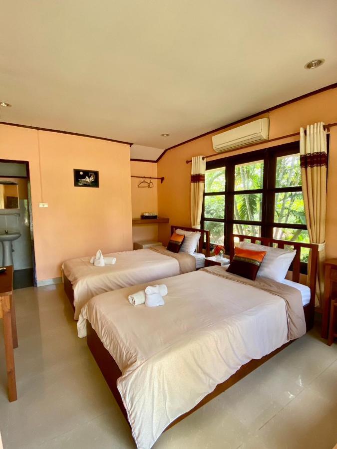 Baanphuthadol Otel Mae Hong Son Dış mekan fotoğraf