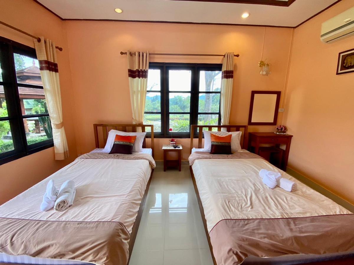 Baanphuthadol Otel Mae Hong Son Dış mekan fotoğraf