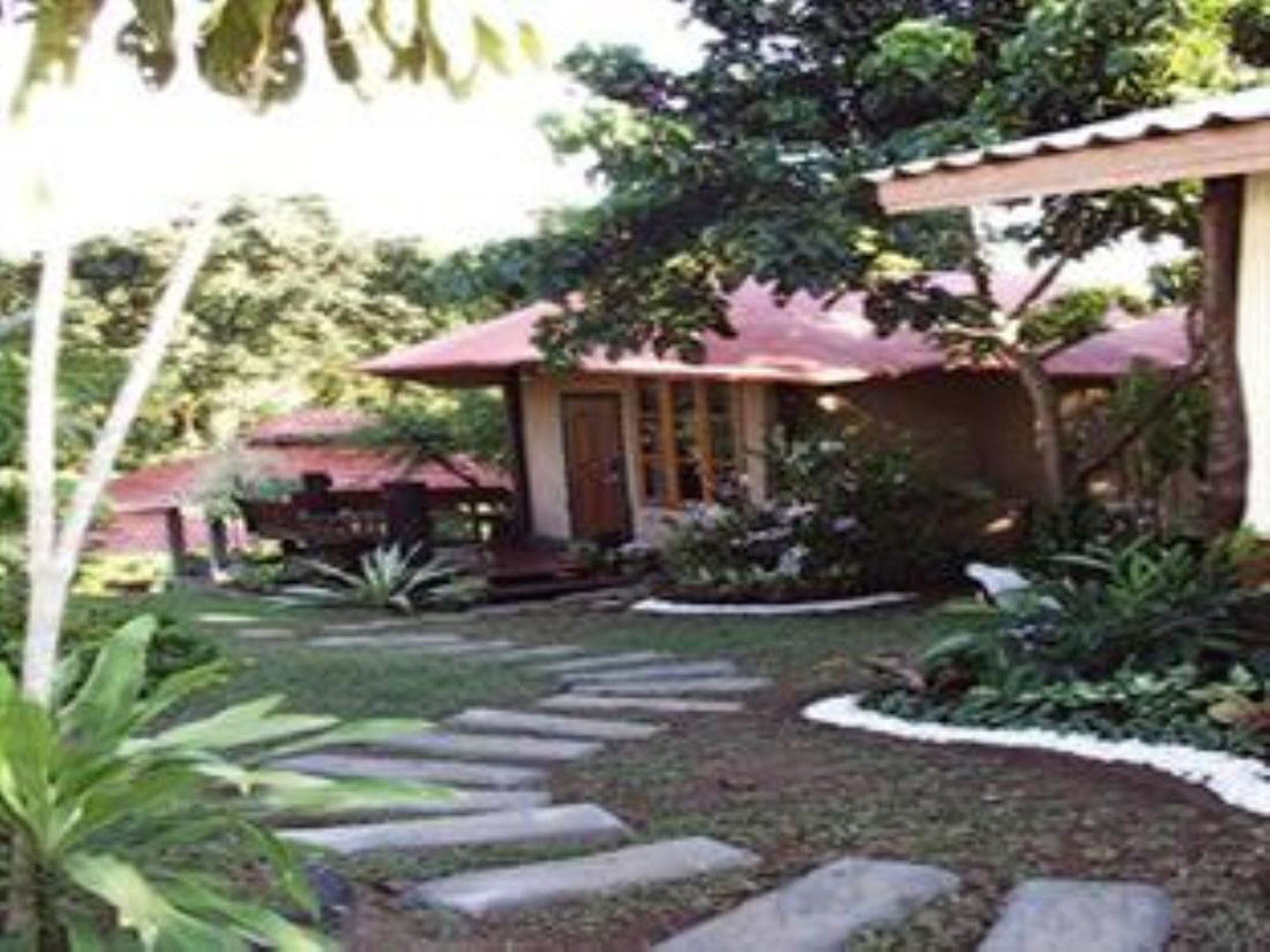 Baanphuthadol Otel Mae Hong Son Dış mekan fotoğraf